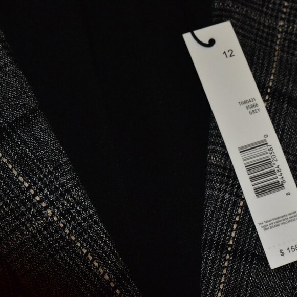 Tahari Relax Fit Grey Black Plaid Blazer Jacket Size 12 - Picture 6 of 14
